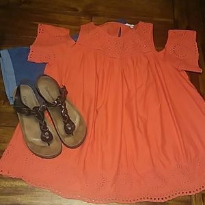 Plus Size Crown and Ivy 1X Cold Shoulder Blouse